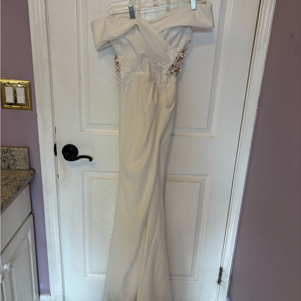 Off-Shoulder White Wedding dress